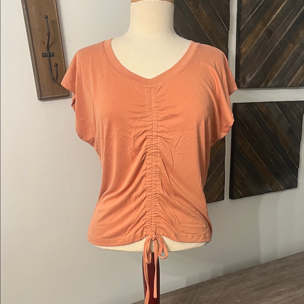 Mystree V-Neck Orange Ruched Tee